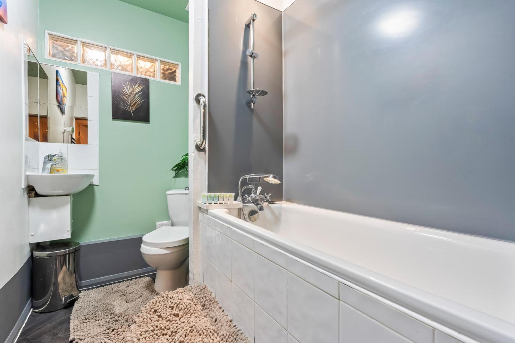 Impeccable 4-Bed House In Brixton London Vila Exterior foto